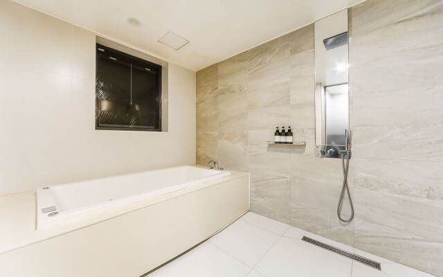 Gimhae Eobangdong Arietty Hotel A
