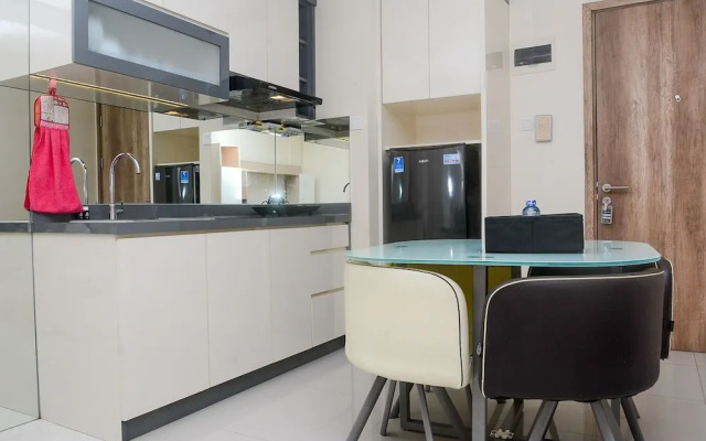 Comfortable 2BR Apartment at Pejaten Park Residence