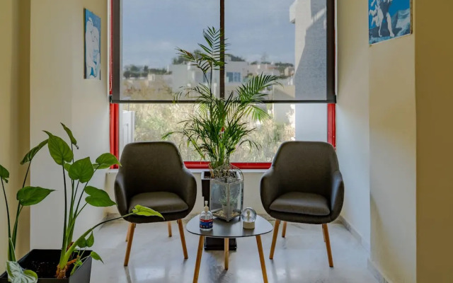 Saint-Trope Studios