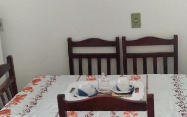 linda casa em Botucatu prox ao faculdade Lageado