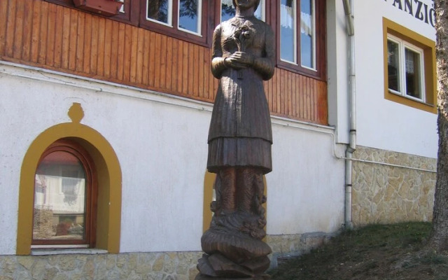 Vazsonyvolgy Etterem-Panzio