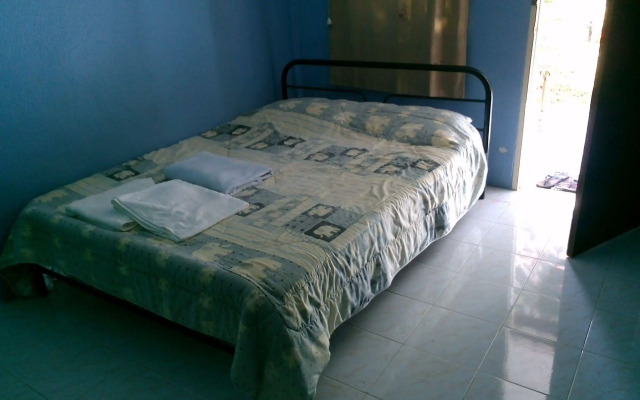 Koh Kwang Resort