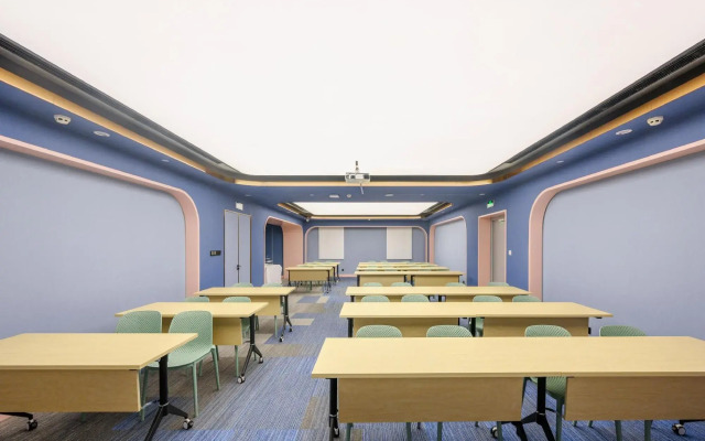 ibis Chengdu Yongfeng Hotel