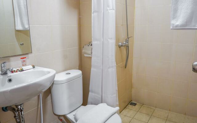 Capital O 2218 Sudirman Suites Near RS Rajawali