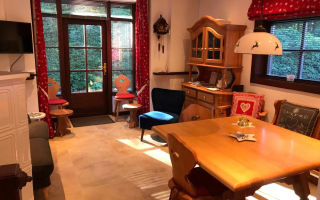 Romantisch Gastenverblijf 'Het Vogelhuisje'