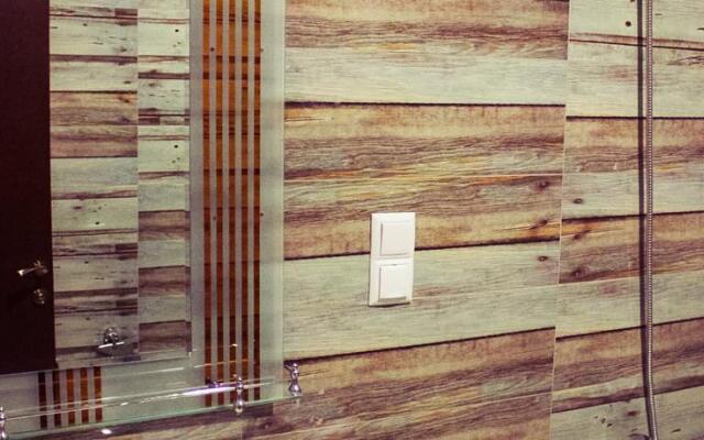 Hotel Holiday House Batumi