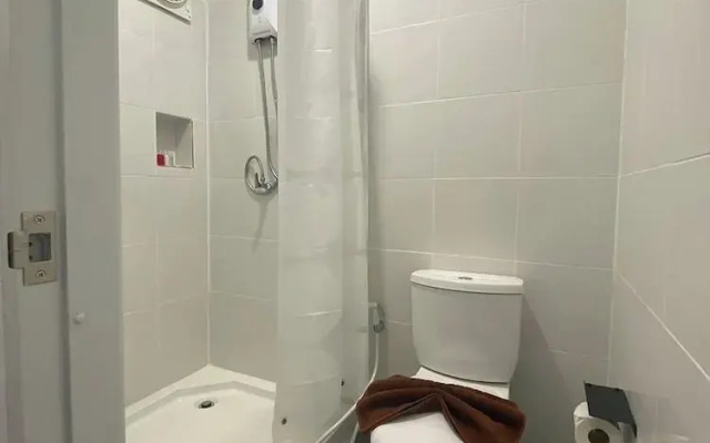 Nomads Homestay Sriracha