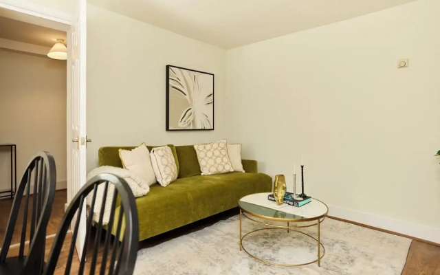 The Archway Garden Flat