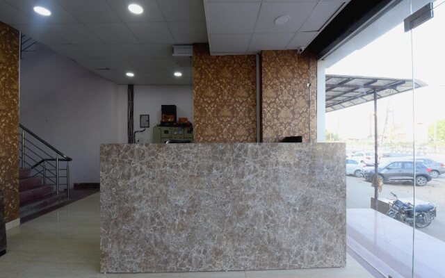 OYO 79935 Collection O Hotel Danaria