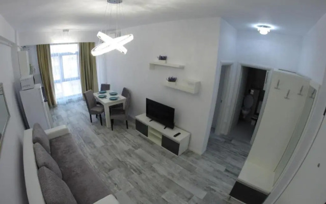 911 Mamaia