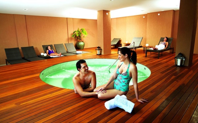 Beach Park Wellness Resort