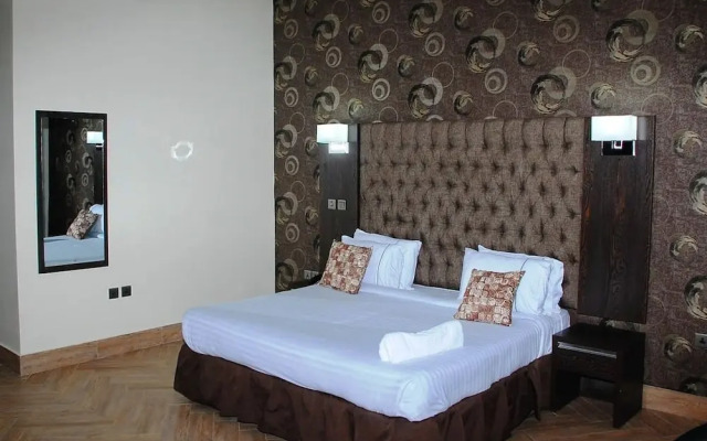 Global Dreams Hotel