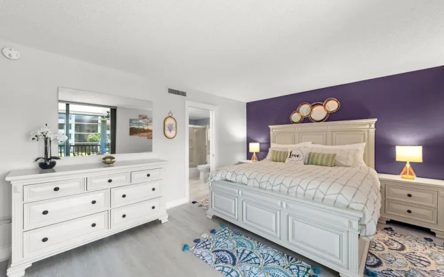 Loggerhead Cay 472 - Beach Front Pet-friendly