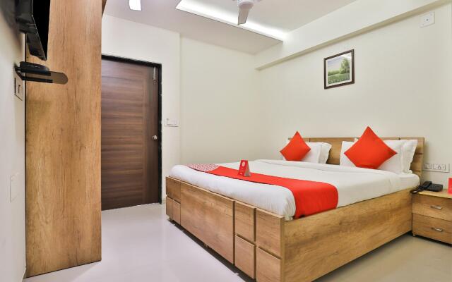 Collection O 12462 Hotel Shiv Inn