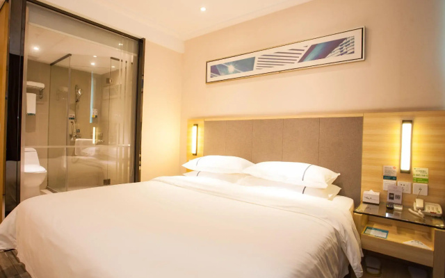 City Comfort Inn hotel (Zhanjiang Haibin Park Guanhai Gallery)