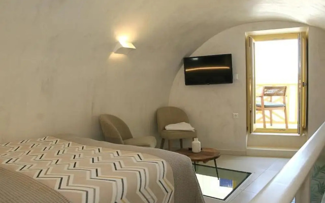 Esperia Luxury Suites