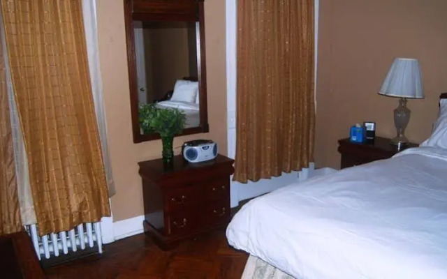 Missing Lantern Resident Suites