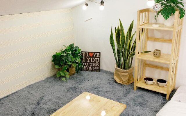 Little House - Hostel