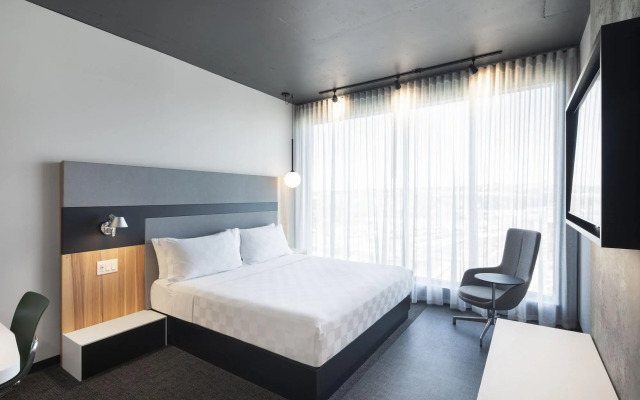 Alt Hotel Calgary University District