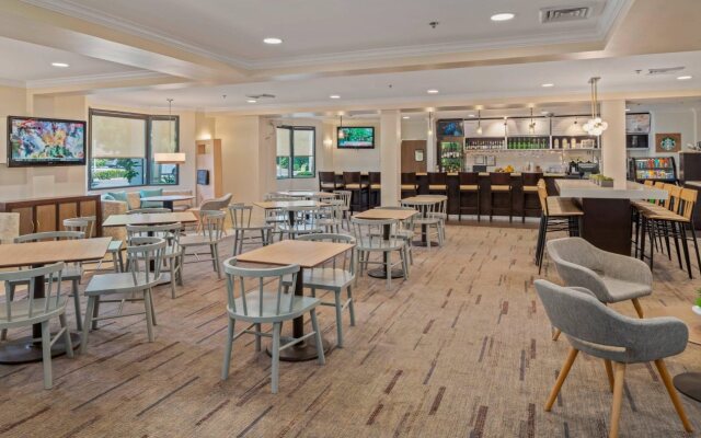 Courtyard by Marriott - Naples