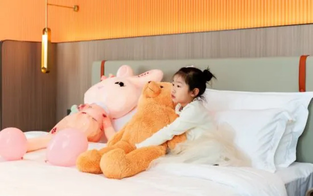 Cixi Zhouxiang Paris Hotel