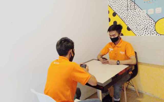 Front One Budget Bekasi