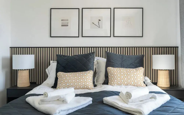 Luxury House With Private Heated Pool in Nerja!