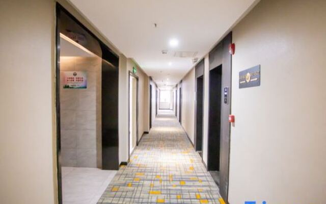 Xiyue Hotel (Yuxi Station Branch)