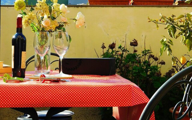 Bilocale con terrazza