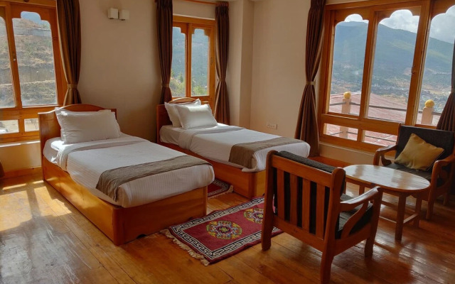 Thori Resort