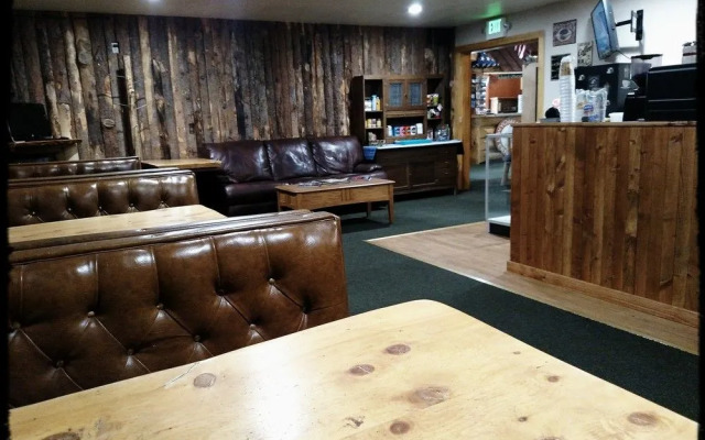 Old Corral Hotel & Steakhouse