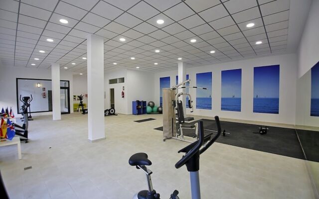 Pepper Street Apartment