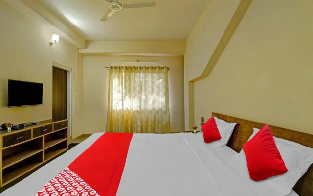 Oyo Flagship 806580 Hotel Inrisa