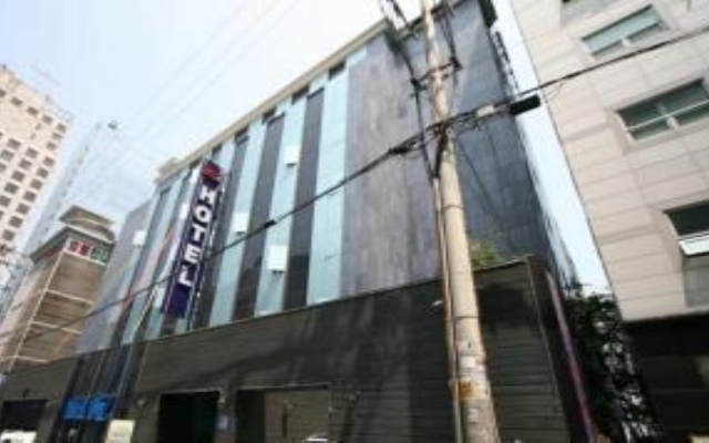 Wiiz Hotel