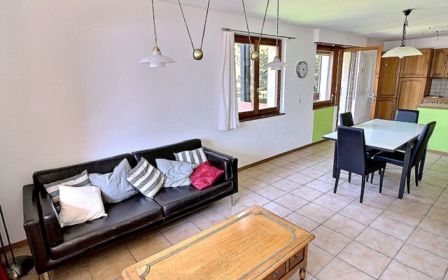 Communailles 34 - Nice Apartment of 4.5 Rooms in the Heart of the Village – Guest Rooms – Champery