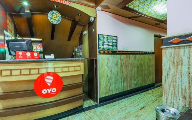 OYO Flagship 24364 Shiv Shanthi Grand