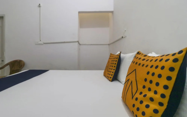 Motel Vishesh by OYO Rooms
