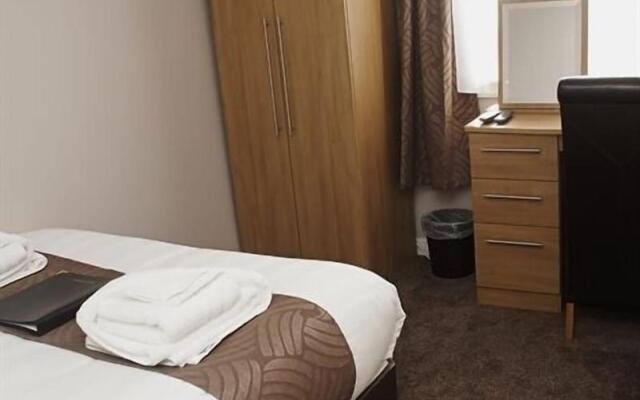 The Davron Hotel