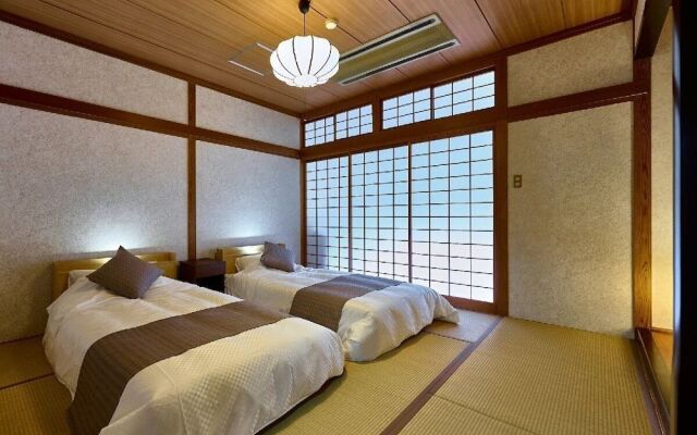 Amagase Onsen Seitenkaku