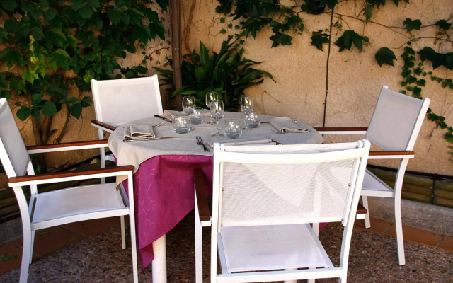 Logis Hôtels - Chez Terrassier - Hôtel et Restaurant