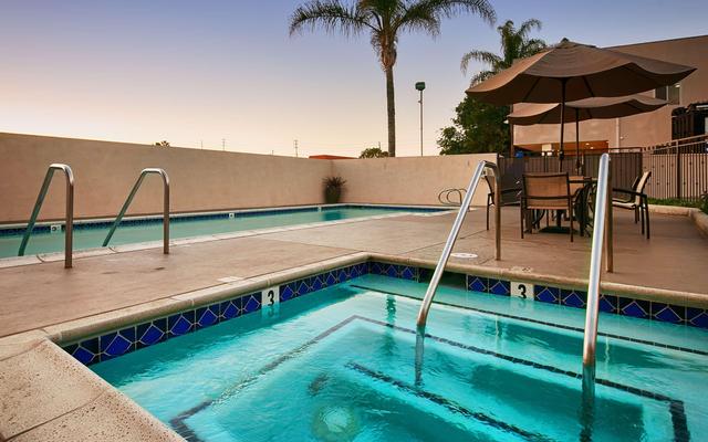 Best Western Los Alamitos Inn & Suites