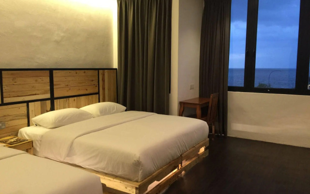 The Oikos Hotel