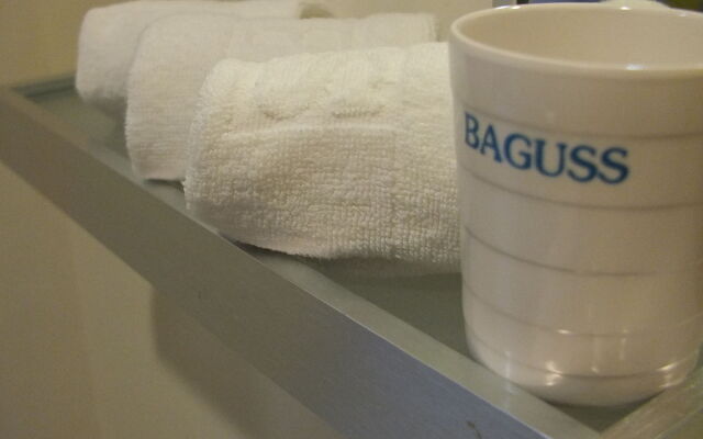 Baguss Hotel And Serviced Apartment