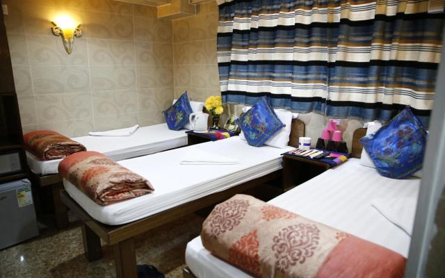 Sandhu guest house – Guest Rooms – Hong Kong