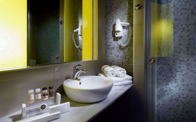 Lato Boutique Hotel