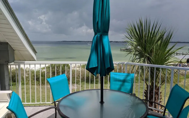 La Bahia by Surfside VR