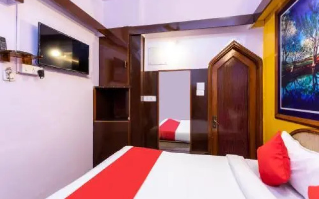 Shree Malak Hotel by OYO Rooms