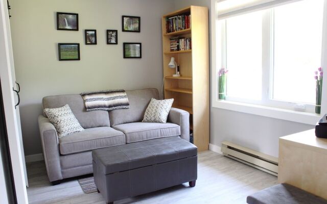 Valley Hideaway Guest House