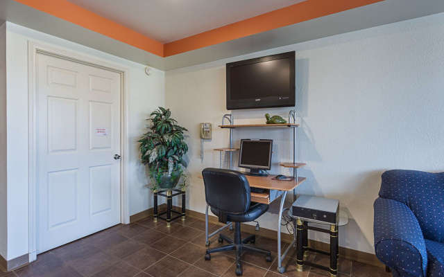 Motel 6 Bells, TN - Brownsville