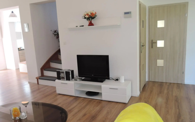 Holiday Home in Nowe Warpno by the Harbor